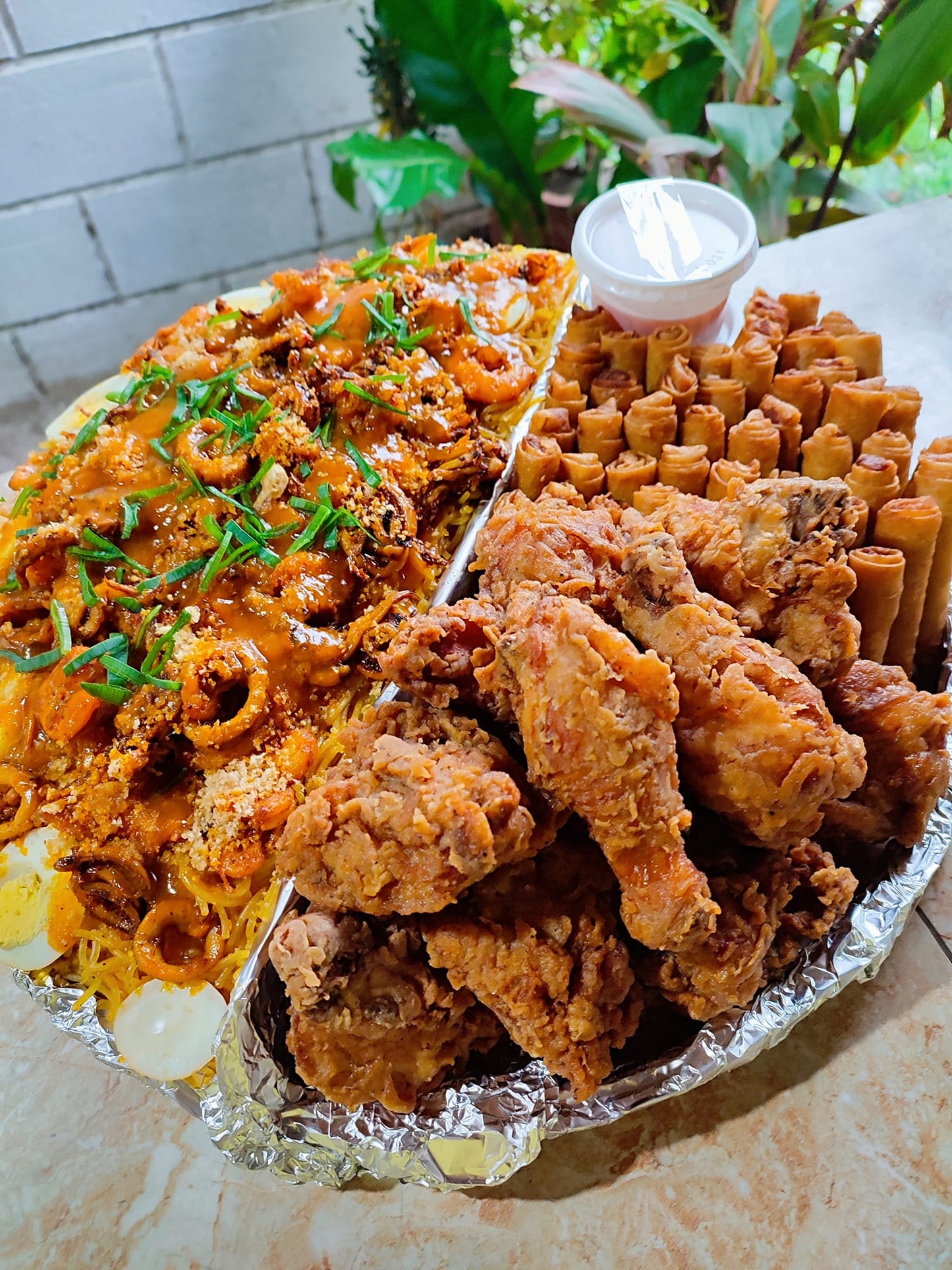 3in1 Seafood Palabok, Fried Chicken & Pork Shanghai Xtra Large - Bebang's Kitchen