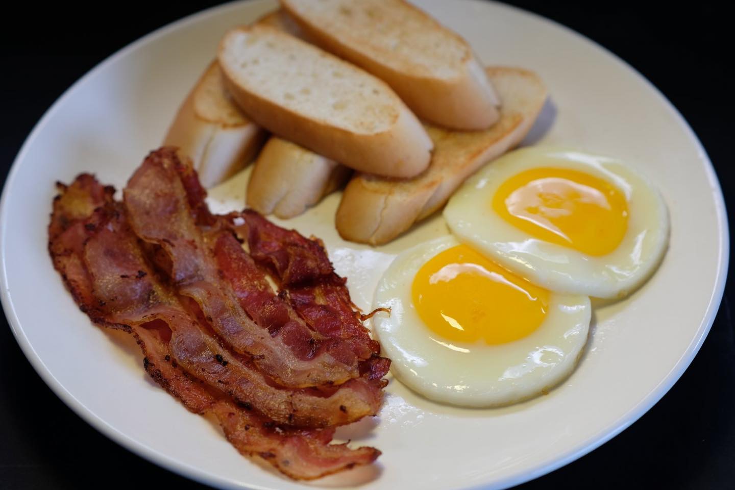 Bacon & Eggs All Day Breakfast - Champs