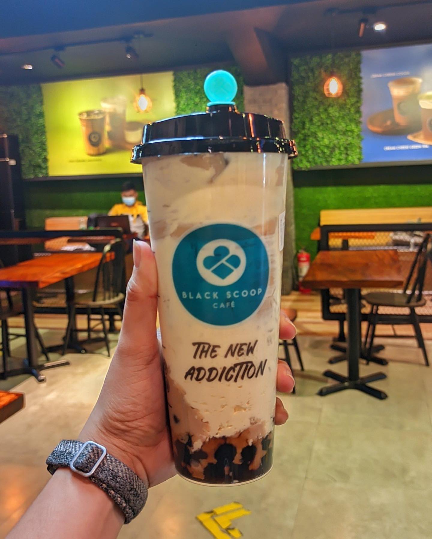 Cheesecake Milk Tea Large - Black Scoop Dagupan