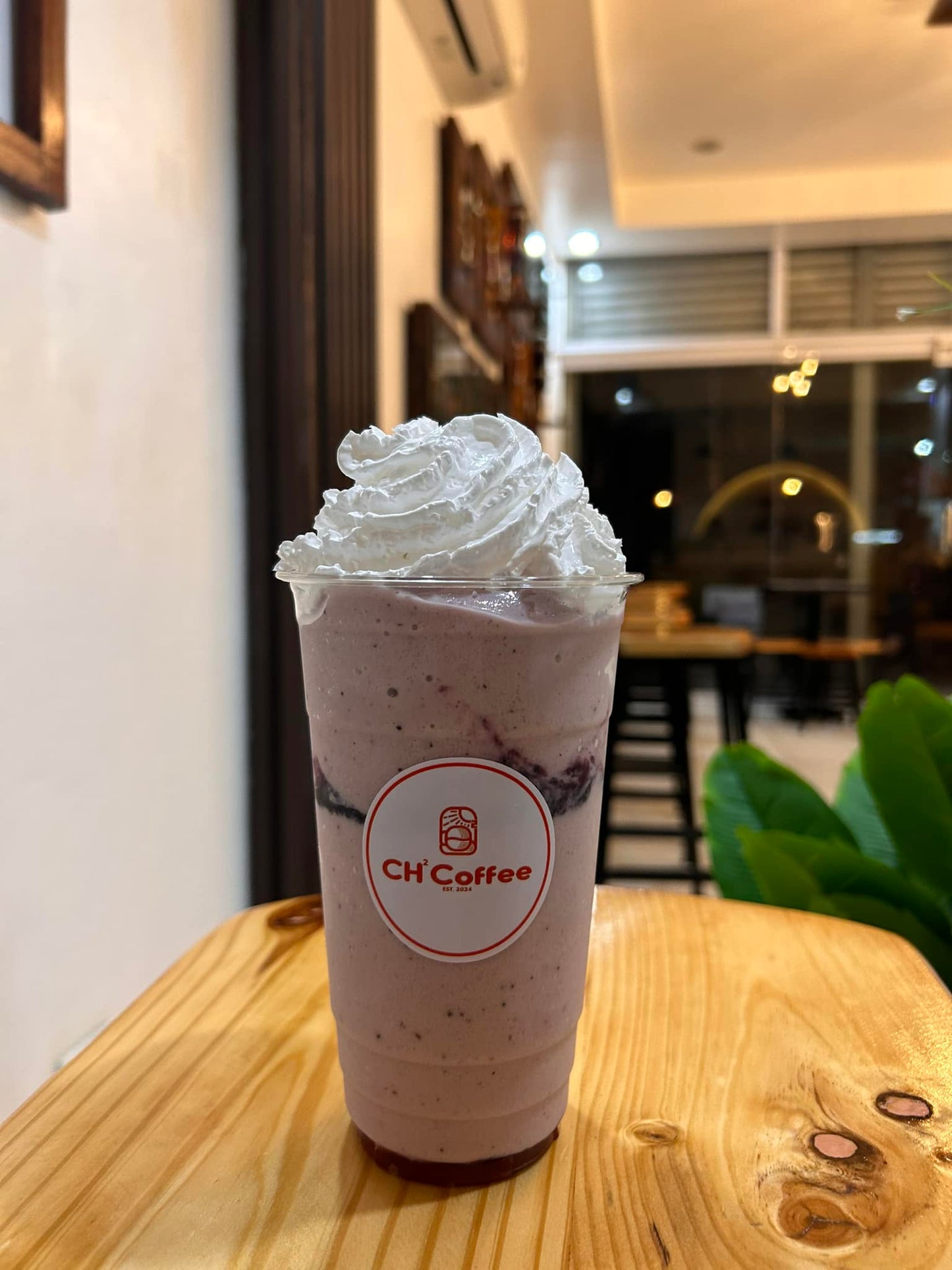 Medium Strawberry Dreams Coffee Based Frappe