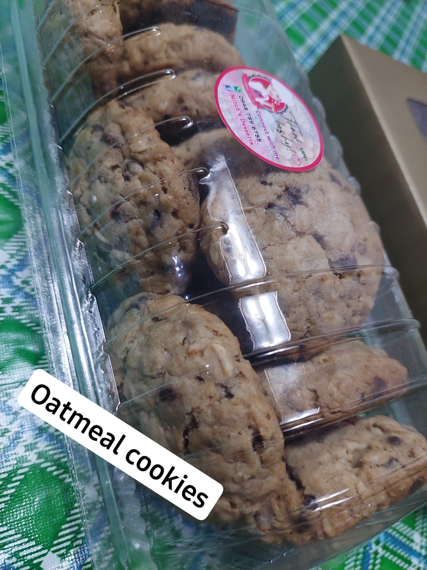 Oatmeal Cookies (6pcs.) - Mitch's Desserts