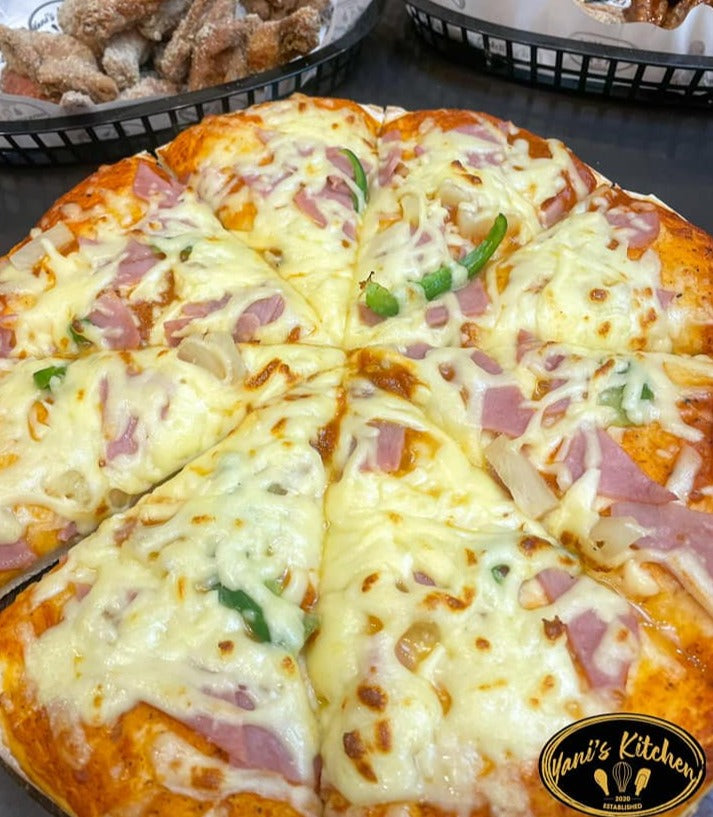 Pizza Bianca Pizza 9" - Yani's Kitchen