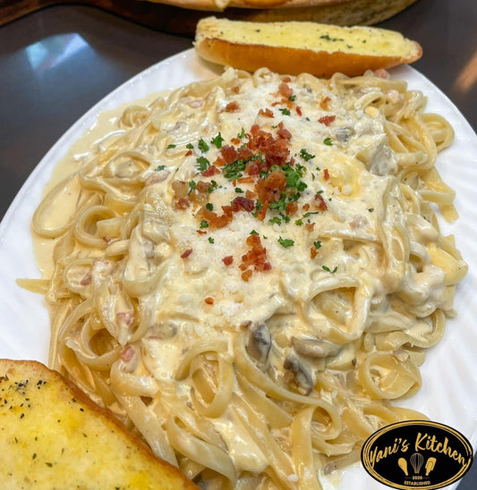 Creamy Fettucine Alfredo Sharing - Yani's Kitchen