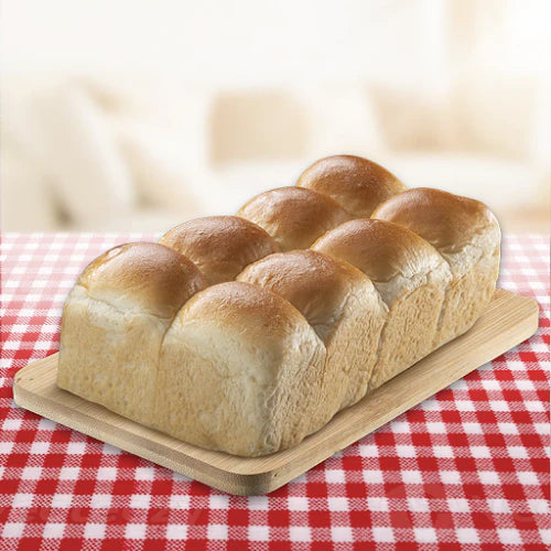 Classic Bread Roll 8's - Red Ribbon